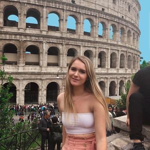 Meet your Posher, Haley